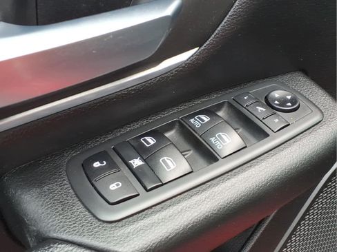 Used 2021 RAM 1500 Big Horn AWD/4WD image 18