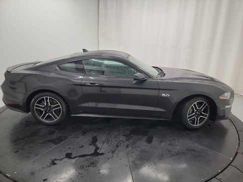 Used 2022 Ford Mustang GT Premium image 11