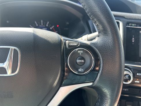 Used 2015 Honda Civic Hybrid Sedan image 19