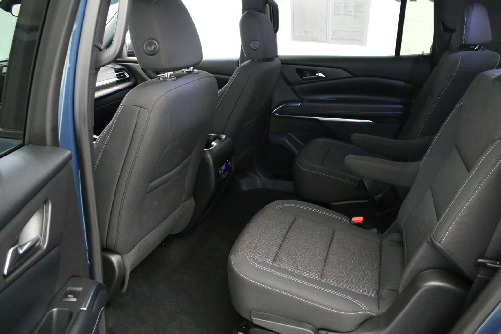 Certified 2026 Chevrolet Traverse LT FWD image 28
