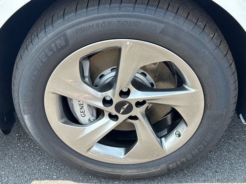 New 2026 Genesis GV70 2.5T Select AWD/4WD image 14
