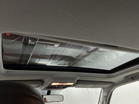 Used 2010 Toyota 4Runner 4WD image 16