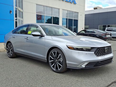 New 2025 Honda Accord Touring image 2