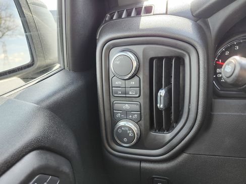 Used 2024 GMC Sierra 1500 Pro w/ Pro Value Package AWD/4WD image 10