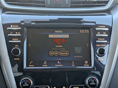 Used 2023 Nissan Murano S image 17