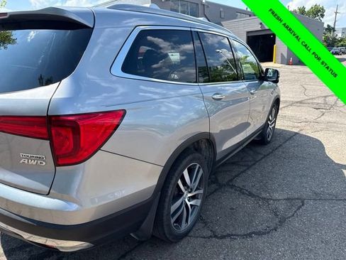 Used 2017 Honda Pilot Touring image 12