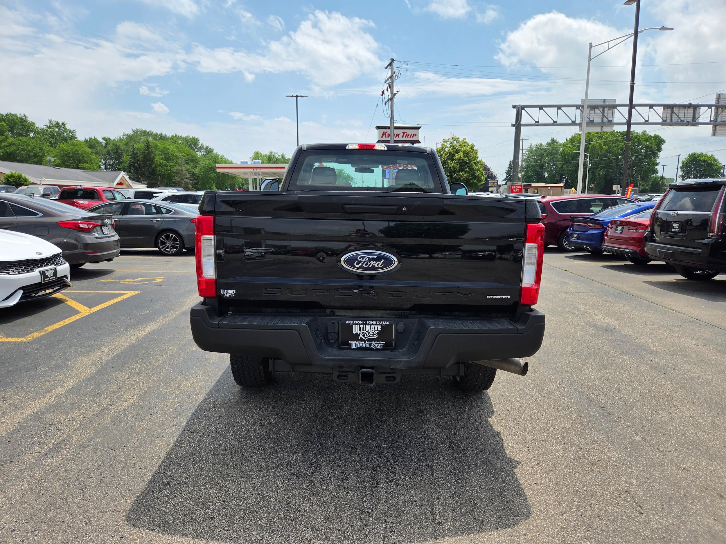 Used 2017 Ford F250 XL w/ Snow Plow Prep Package AWD/4WD image 10