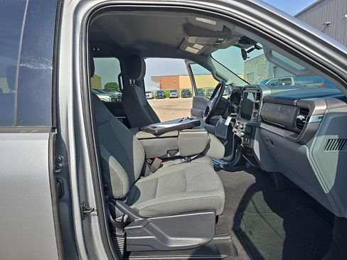 Used 2025 Ford F150 XLT w/ Equipment Group 301A Standard AWD/4WD image 14