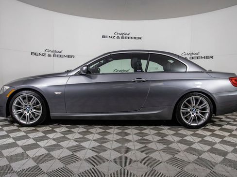 Used 2011 BMW 335i Convertible image 51