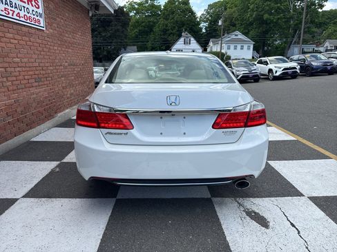 Used 2014 Honda Accord EX-L image 10