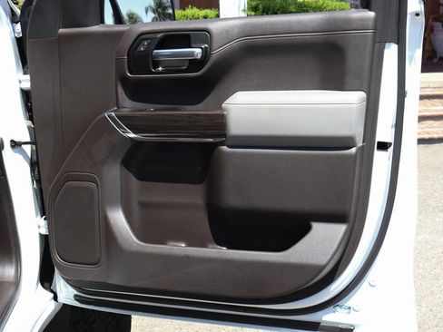 Used 2022 Chevrolet Silverado 1500 RST w/ Safety Package image 38