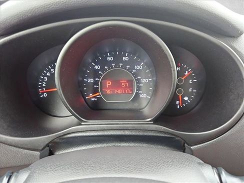 Used 2015 Kia Soul + FWD image 11