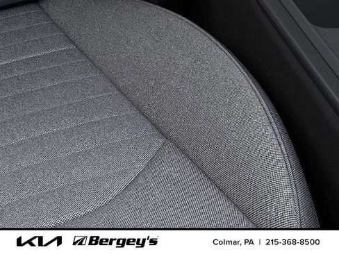 Certified 2025 Kia K4 EX FWD image 33
