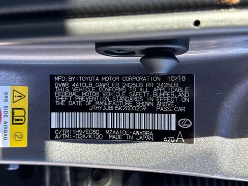 Used 2019 Lexus UX 200 w/ Premium Package FWD image 29