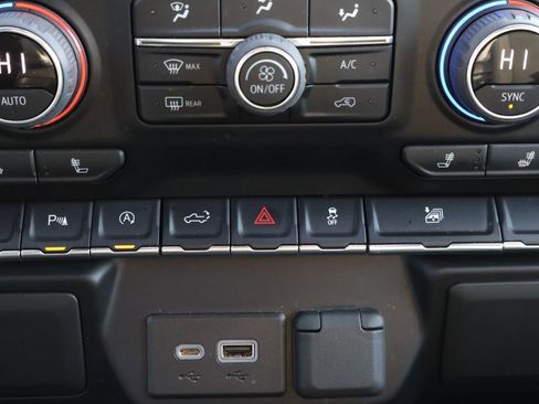 Used 2022 Chevrolet Silverado 1500 RST w/ Safety Package image 23