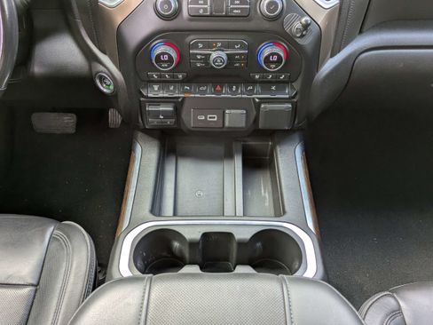 Used 2023 Chevrolet Silverado 3500 High Country AWD/4WD image 19