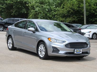 Used 2020 Ford Fusion SE