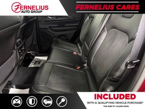 Used 2024 Jeep Grand Cherokee Altitude AWD/4WD image 26