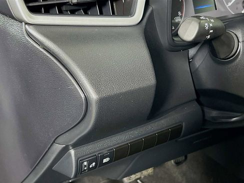 Used 2023 Toyota Corolla LE image 10
