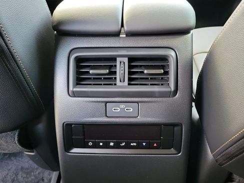 New 2026 MAZDA CX-90 3.3 Turbo w/ Select Package image 17