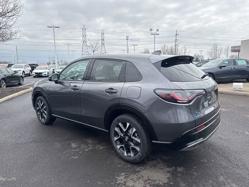 Used 2026 Honda HR-V EX-L image 11