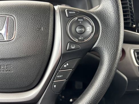 Used 2023 Honda Ridgeline Sport image 12