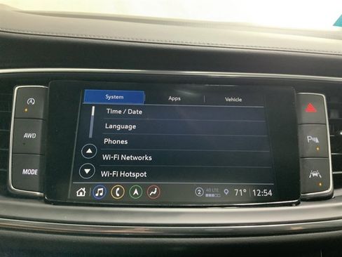 Used 2024 Buick Enclave Avenir w/ Avenir Technology Package image 39