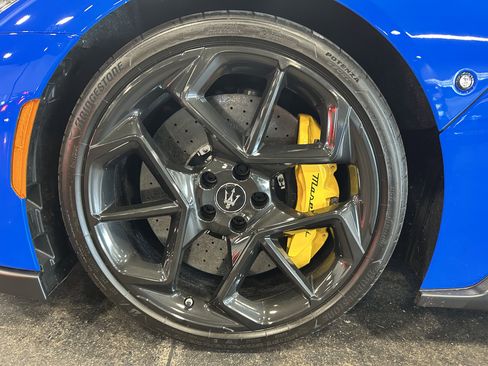 Used 2022 Maserati MC20 Coupe RWD image 22