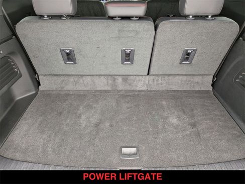 Used 2024 Chevrolet Traverse RS w/ LPO, Floor Liner Package image 28
