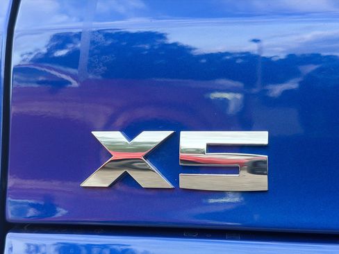 New 2026 BMW X5 M60i image 11