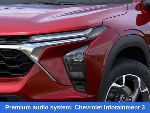 New 2026 Chevrolet Trax LT w/ Driver Confidence Package FWD image 11