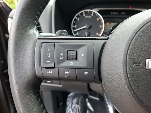 Certified 2023 Nissan Rogue SV w/ SV Premium B Package AWD/4WD image 20