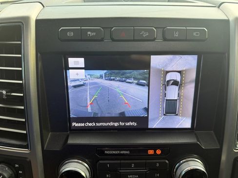 Used 2019 Ford F250 Platinum w/ Platinum Ultimate Package AWD/4WD image 18