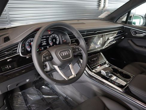 New 2026 Audi Q7 3.0T Premium Plus image 14