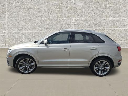 Used 2016 Audi Q3 2.0T Prestige AWD/4WD image 4