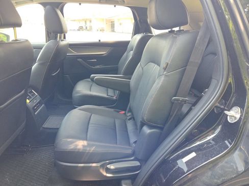 Used 2024 MAZDA CX-90 3.3 Turbo w/ Preferred Package AWD/4WD image 11