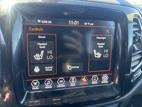 Used 2019 Jeep Compass Limited AWD/4WD image 27