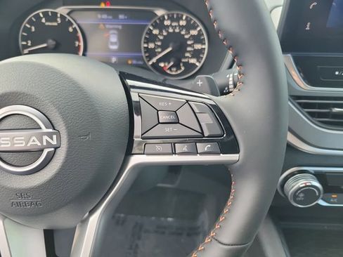 New 2026 Nissan Altima 2.5 SR FWD image 12