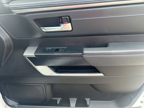 Used 2023 Toyota Sequoia Platinum image 21