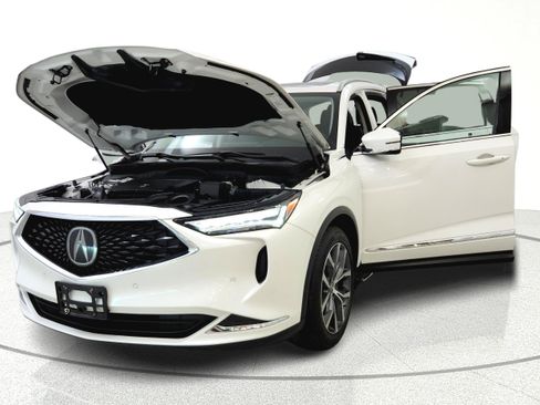 Used 2023 Acura MDX SH-AWD w/ Technology Package image 10