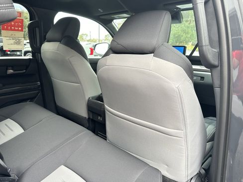 New 2024 Toyota Tacoma 4x4 Double Cab image 29