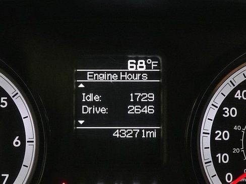 Used 2016 RAM 5500 Tradesman w/ Power Accessory Group image 15