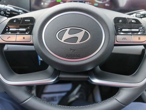 New 2026 Hyundai Elantra Limited image 24