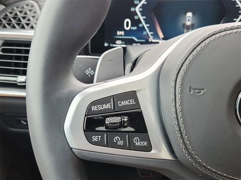 Used 2024 BMW X5 xDrive40i w/ M Sport Package image 19