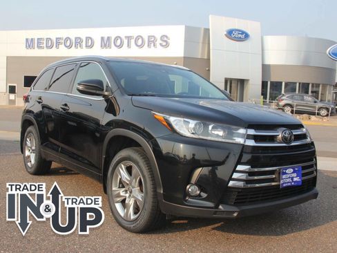 Used 2018 Toyota Highlander Limited AWD 4dr SUV image 1