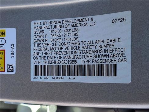 Certified 2025 Acura Integra image 24