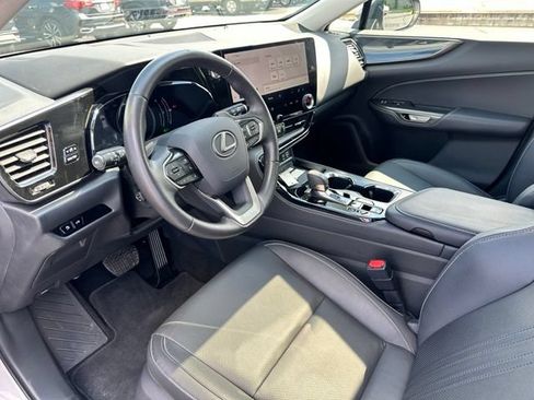 Used 2025 Lexus NX 350h AWD w/ Cold Area Package image 13