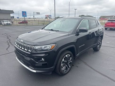 Used 2022 Jeep Compass Limited image 8