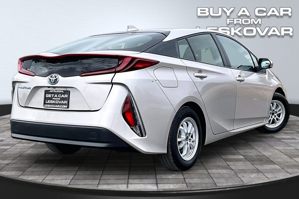 Used 2022 Toyota Prius Prime LE FWD image 12