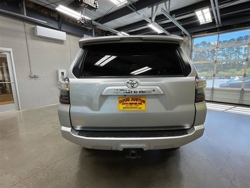 Used 2019 Toyota 4Runner SR5 RWD image 4